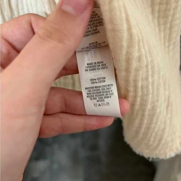 Aerie Casual Oversized Cotton Muslin Button Up/Bathing Suit Cover - Picture 3 of 5